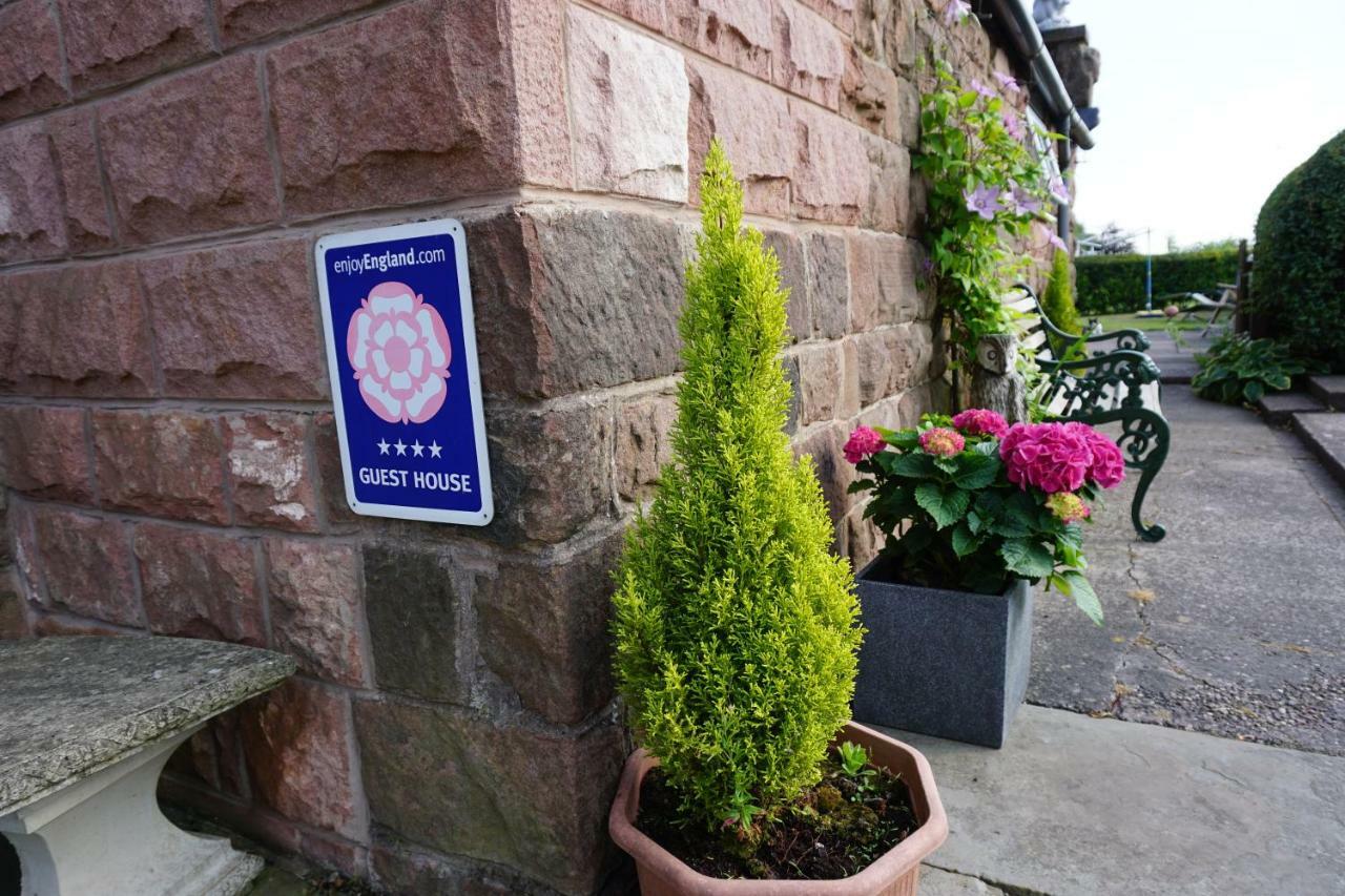 Chapel Croft Guest House Biddulph  Exteriér fotografie